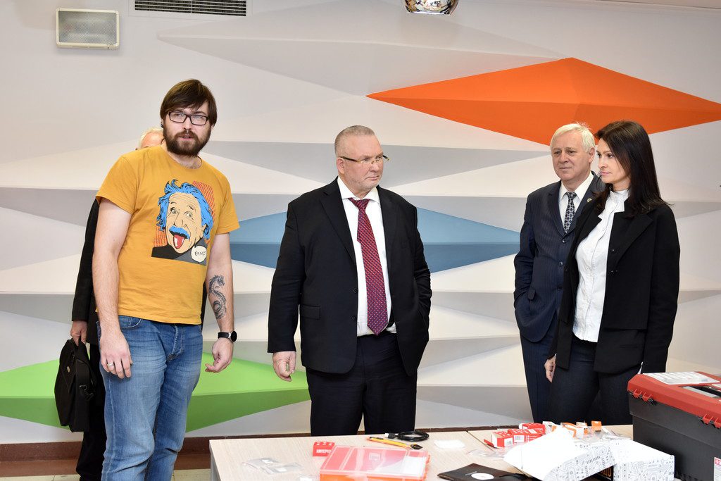 Владимир Семёнов, кванториум