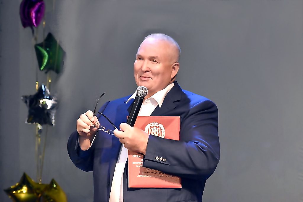 Владимир Семенов