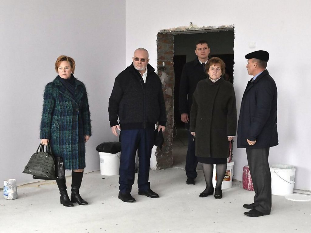 Владимир Семенов,Александр Зеленский, Галина Лапковская, председатель думы Татьяна Котова, Альберт Архипов