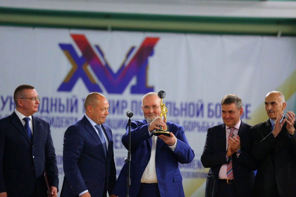 Владимир Семенов, турнир, борьба