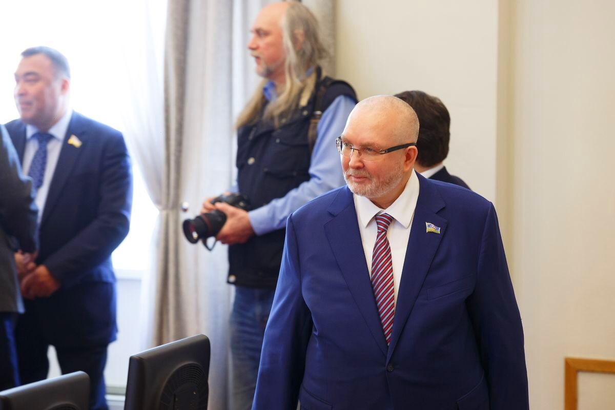 Владимир Семенов