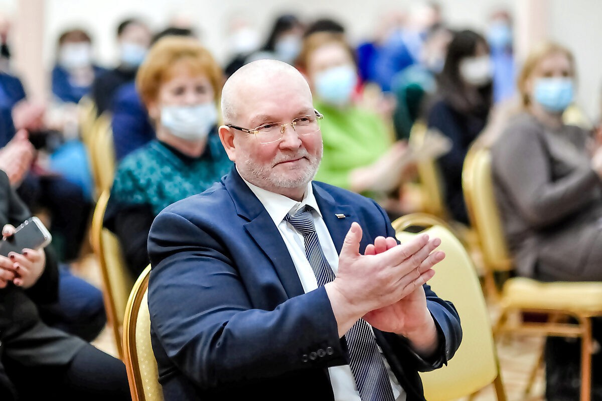 Владимир Семенов