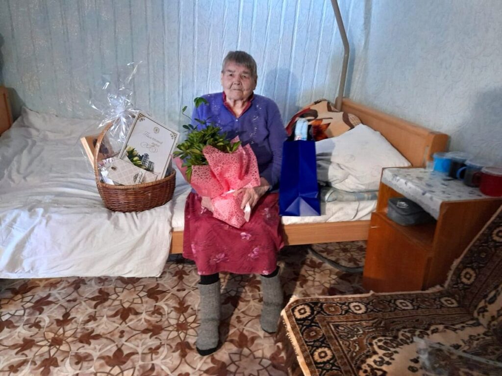 Раиса Ивановна Лесникова, ветеран, проект, поздравление