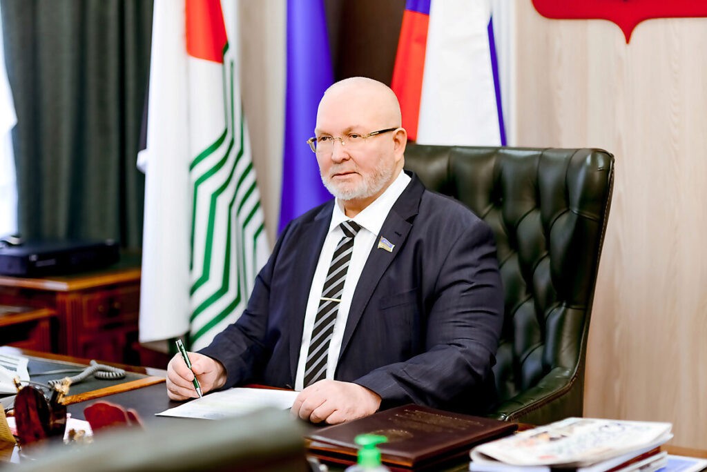 Владимир Семенов, кабинет