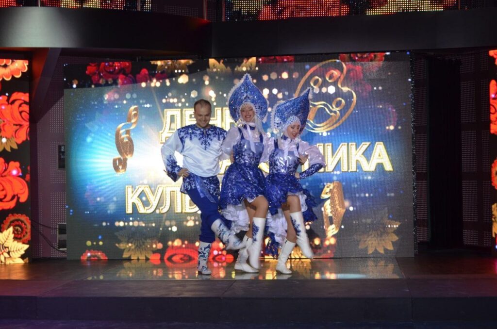 Влдаимир Семенов, вручение, поздравление
