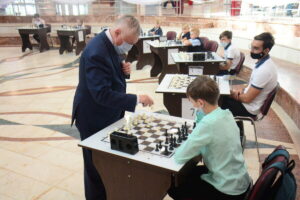 Анатолий Карпов, шахматы