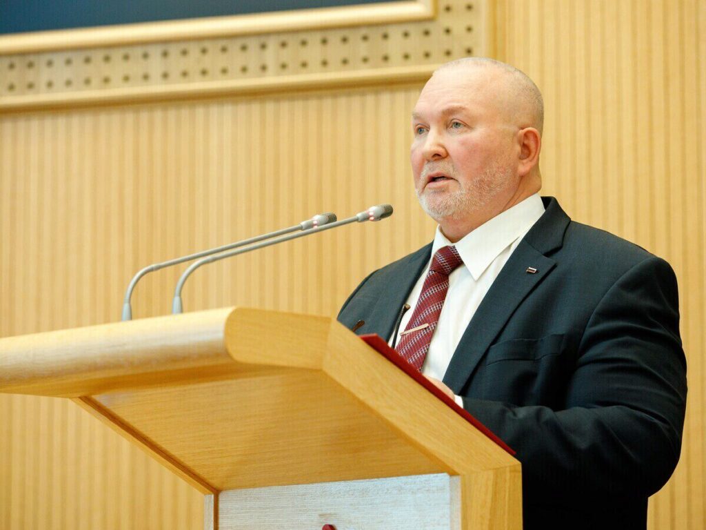 Владимир Семенов, дума