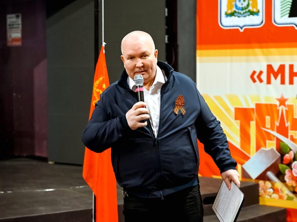 Владимир Семенов, фестиваль-конкурс, «Многоликий Первомай»