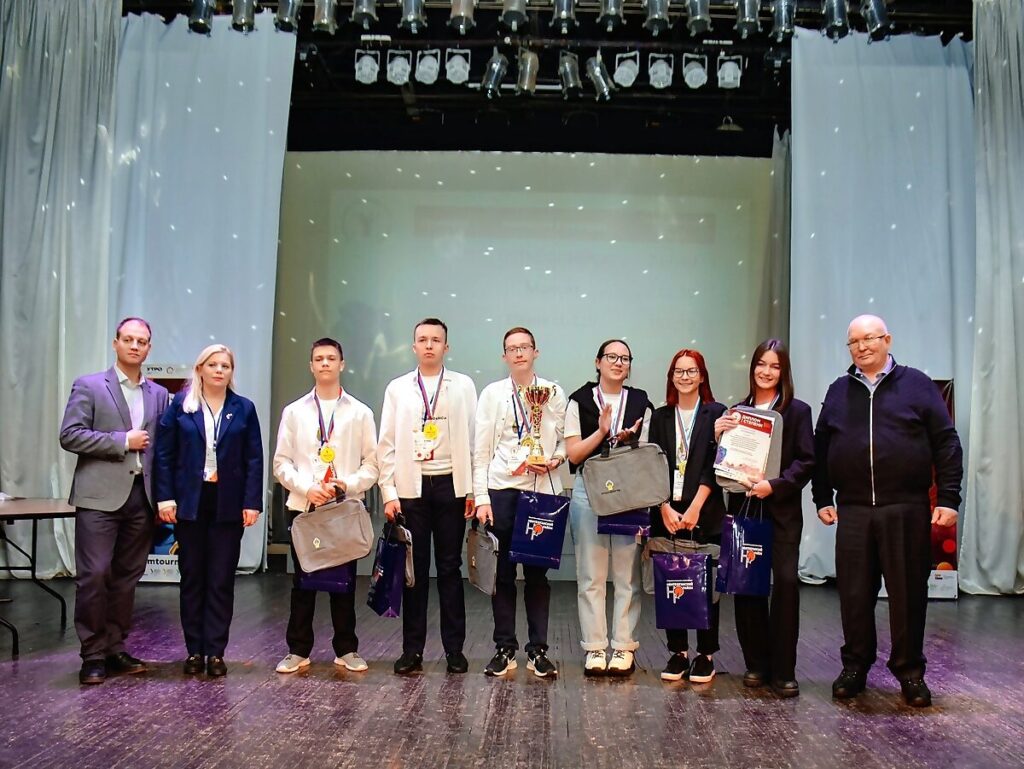 Владимир Семенов, химический турнир, школа, Пойковский