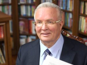 Владимир Семенов, книги