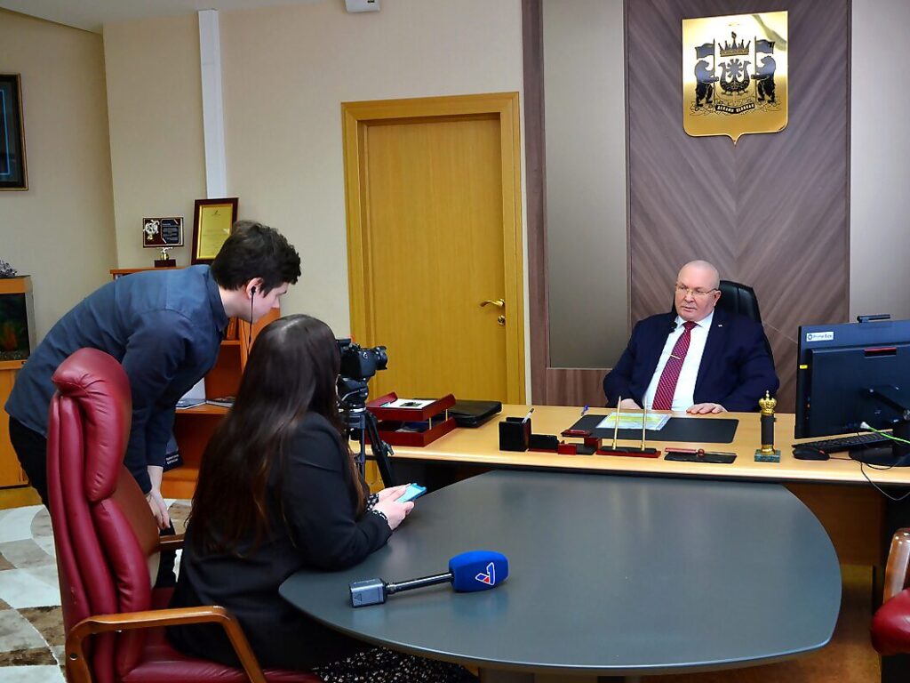 Владимир Семенов, журналисты, СМИ, кабинет