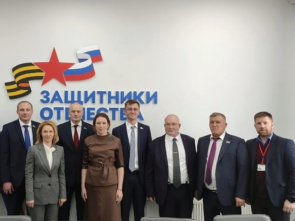 Вячеслав Дубов, Оксана Михеева, Сергей Елишев, Ольга Леснова, Николай Заболотнев, Владимир Семенов, Анатолий Дубовик, Игорь Илык