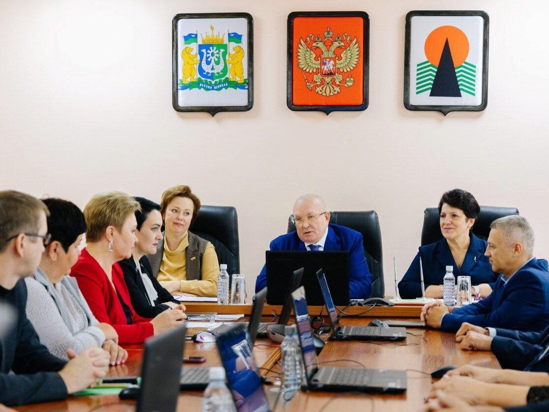 главы, дума района, Татьяна Котова, Владимир Семенов, Алла Бочко