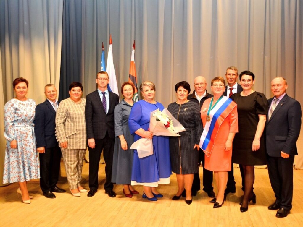 Владимир Семенов, Алла Бочко, Лемпино, инаугурация, главы