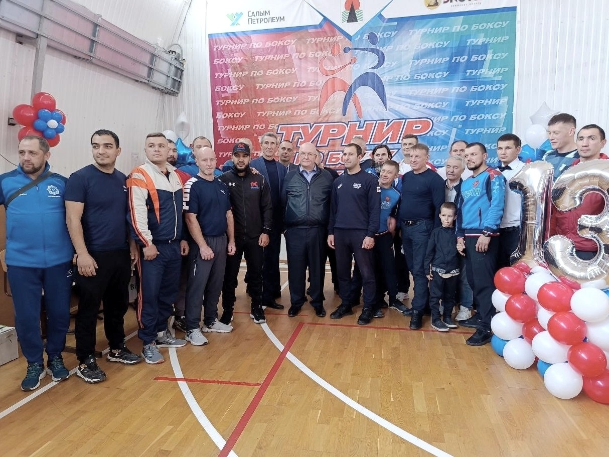 бокс, спорт, Владимир Семенов, Андрей Светлаков, Сентябрьский