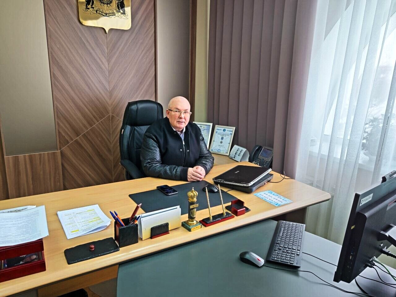 Владимир Семенов, ВКС, кабинет