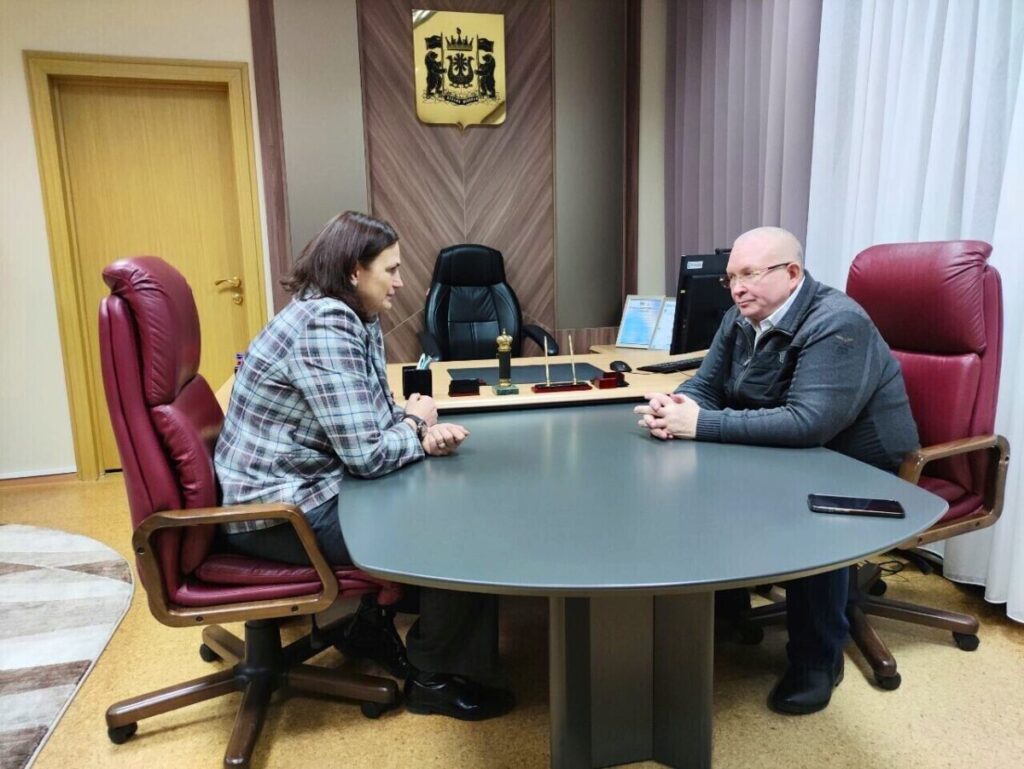 Софья Конух, Владимир Семенов, кабинет