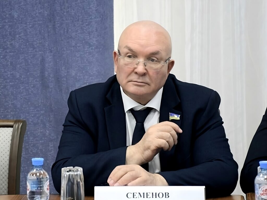 Владимир Семенов