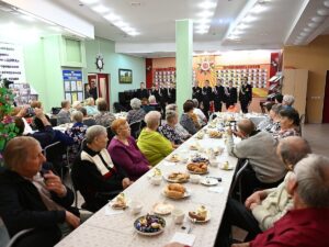 Международный день пожилых людей, старшее поколение, концерт