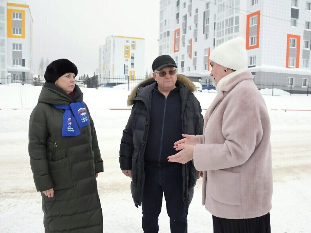 Ирина Бородина, Владимир Семенов, Татьяна Котова, Пойковский, Карта развития Югры, улица Олимпийская