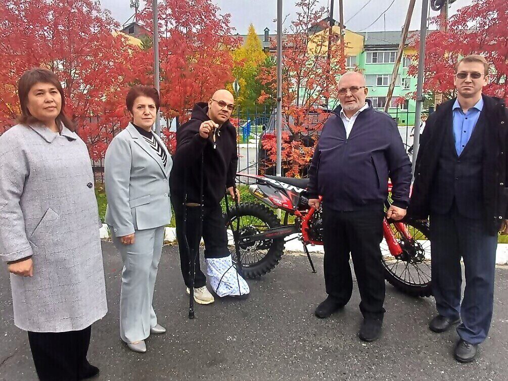 Владимир Семенов, Айсберг, мотоцикл, СВО, передача ключей, Алла Бочко