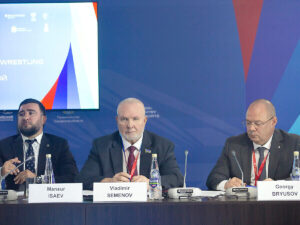 XIII международный форум «Россия – спортивная держава» в Самаре, Владимир Семенов, Георгий Брюсов