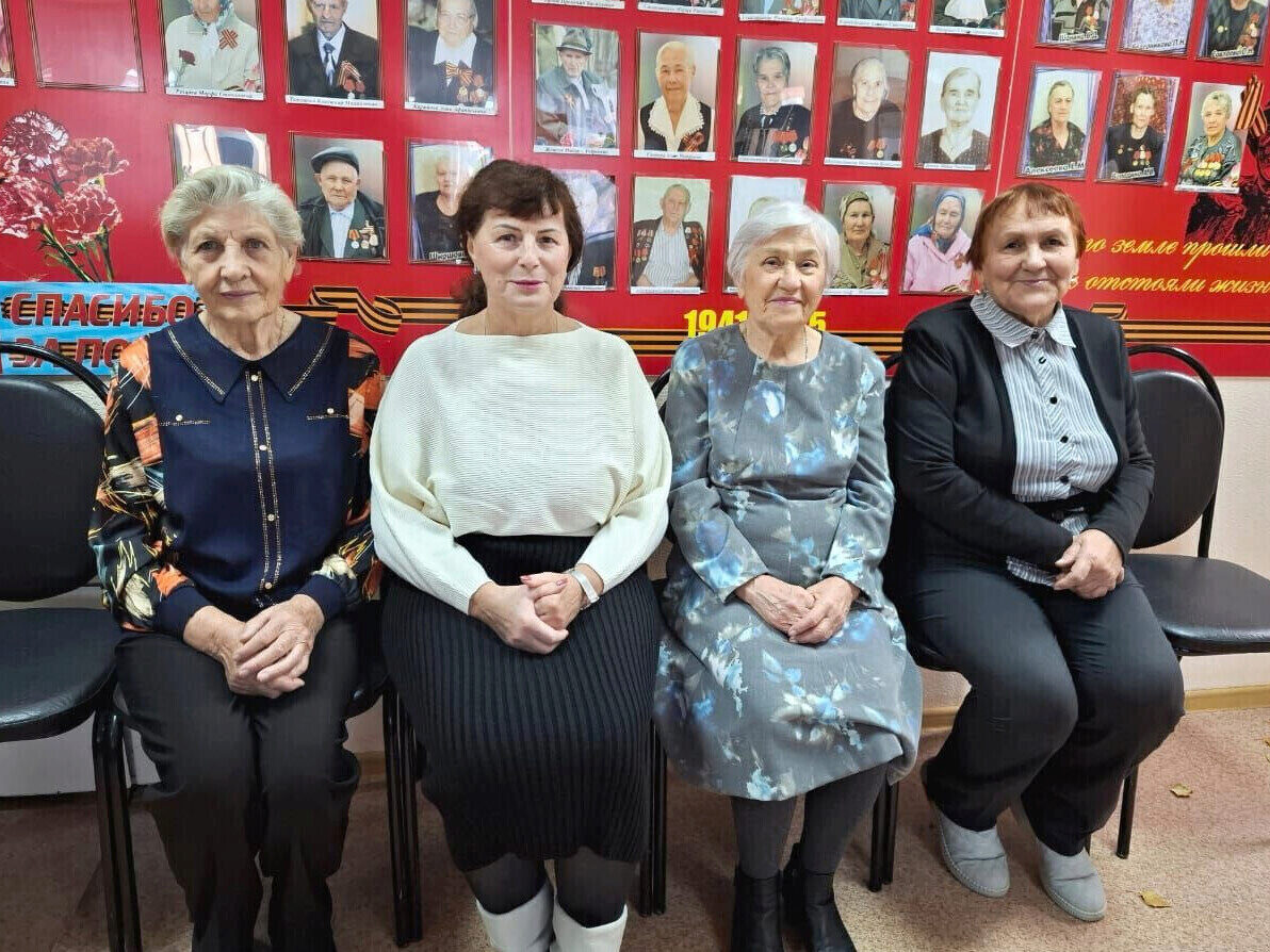 старшее поколение, ветеран, пожилые, благодарность