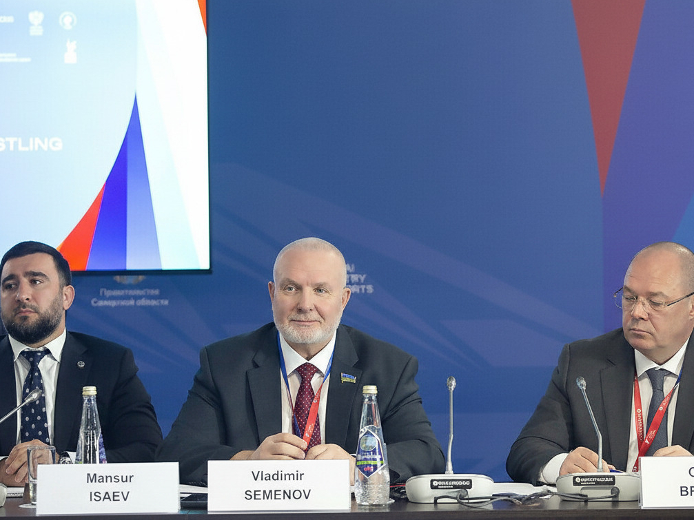 XIII международный форум «Россия – спортивная держава» в Самаре, Владимир Семенов, Георгий Брюсов