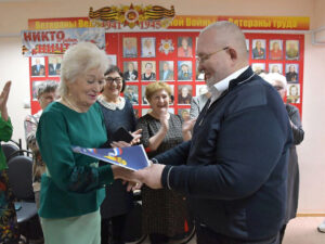 ветераны, проект Старшее поколение, совет ветеранов, пойковский, Владимир Семенов, Алла Бочко