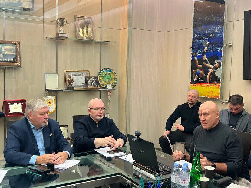 ФСБР, федерация спортивной борьбы России, отчётно‑выборная конференция, Михаил Мамиашвили, Владимир Семенов