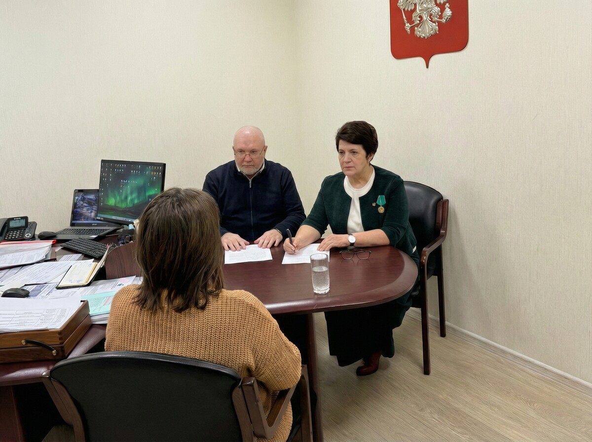 Владимир Семенов, Алла Бочко, приём, Сингапай