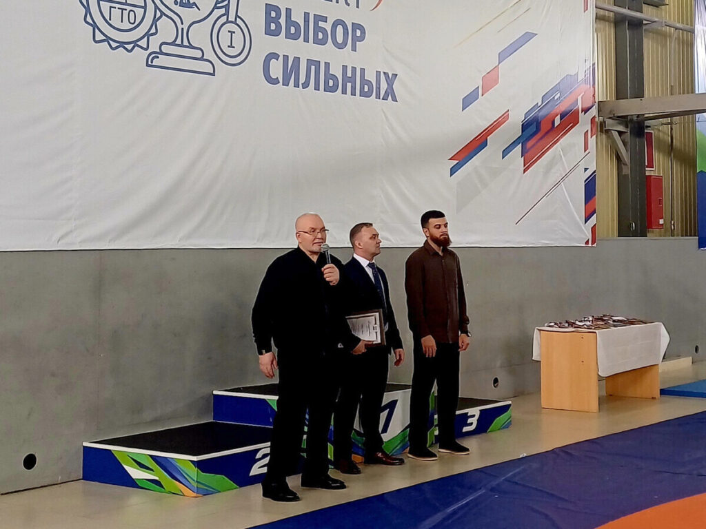 Владимир Семенов, Алексей Бятиков, клуб "Спарта", вольная борьба, выбор сильных