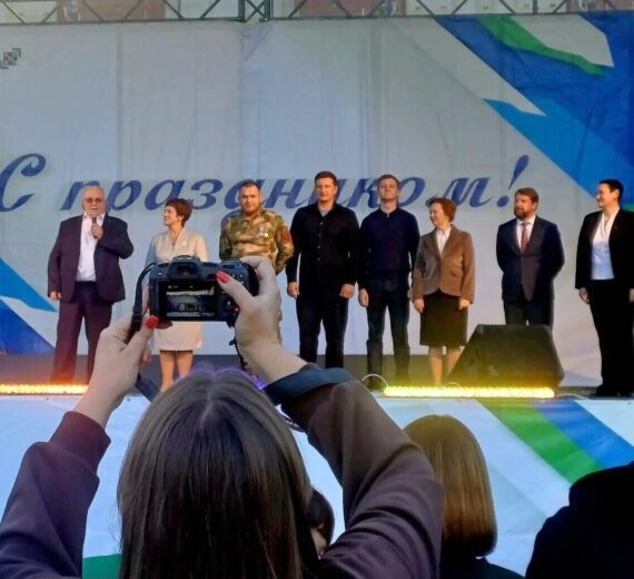 Владимир Семенов, Пойковский, сцена