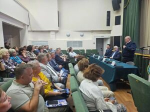 Владимир Семенов, Павел Завальный, встреча с населением